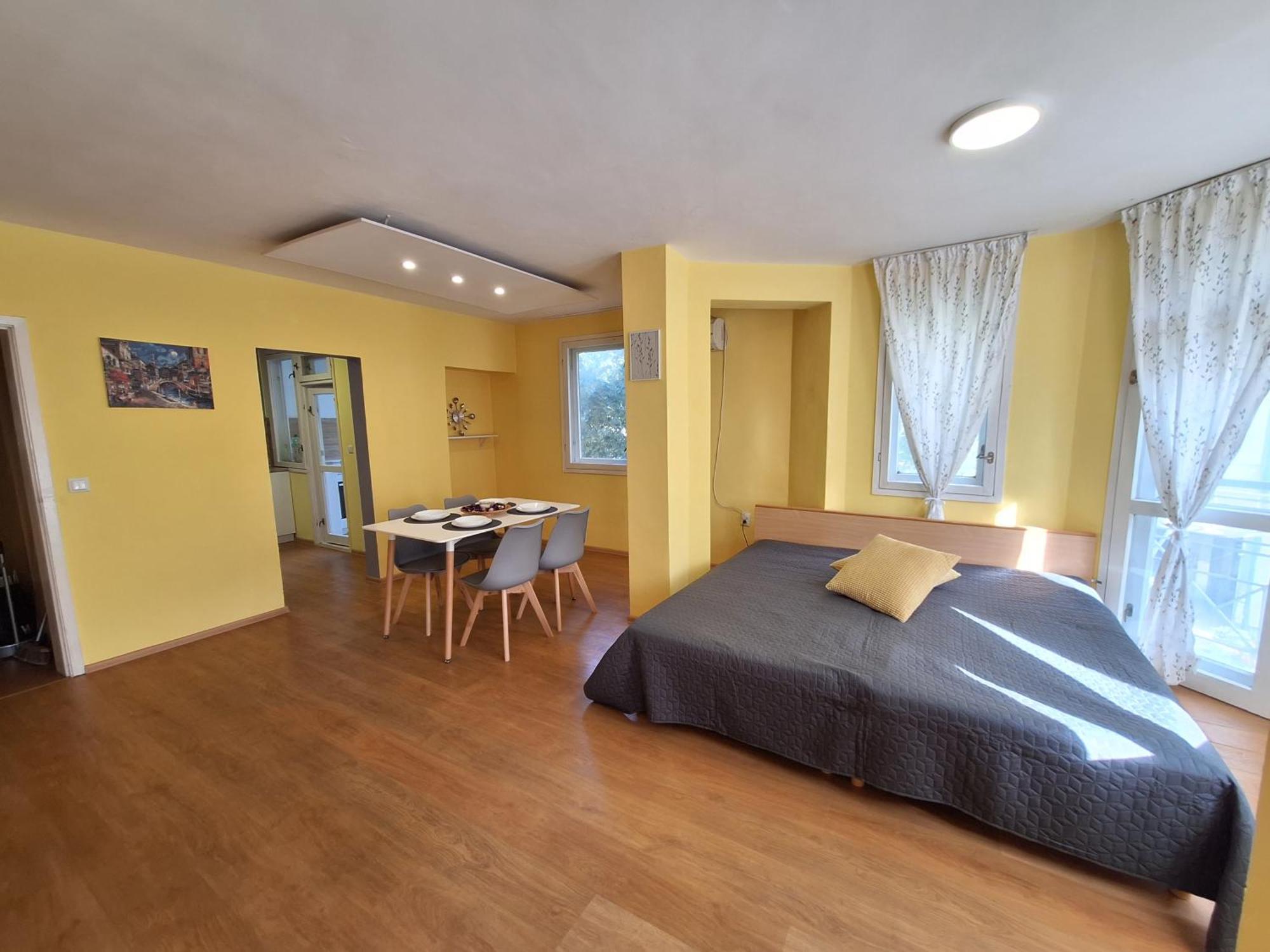 Top Location Harmony Apartment By Hostex Varna Exterior foto